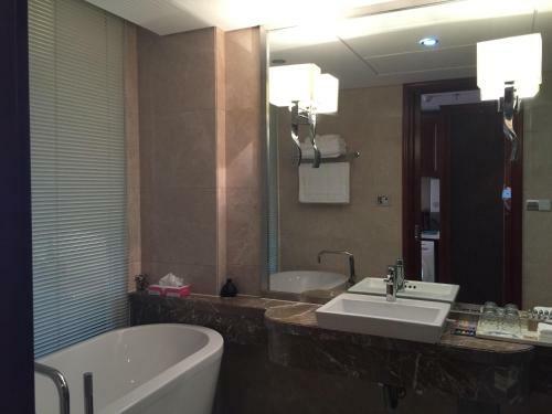 Taihu Lake King Apartment