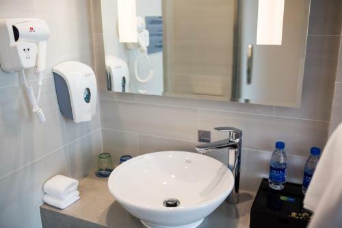 Hotel Holiday Inn Express Emei Mountain