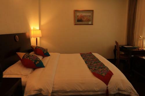 Gu Rong Hotel