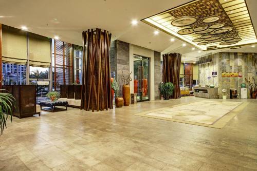 Dali Erhai Longwan Holiday Hotel