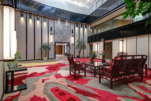 Dali Erhai Longwan Holiday Hotel