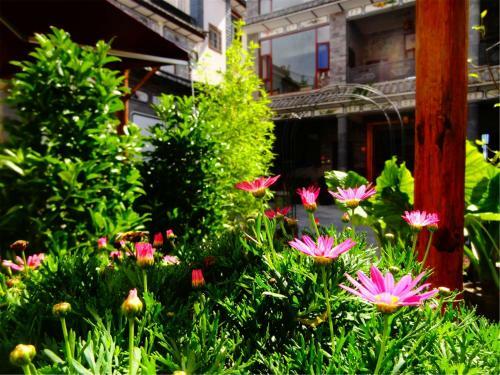 Dali Jingxiang Boutique Hotel