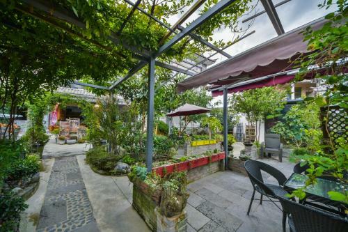 Dali Jingxiang Boutique Hotel