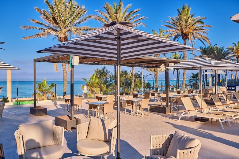 Universal Hotel Neptuno - Adults Only