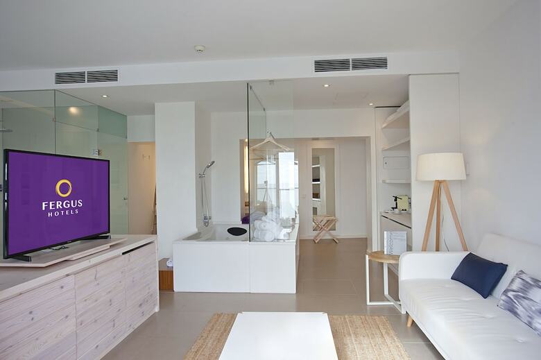 Hotel Fergus Style Palmanova