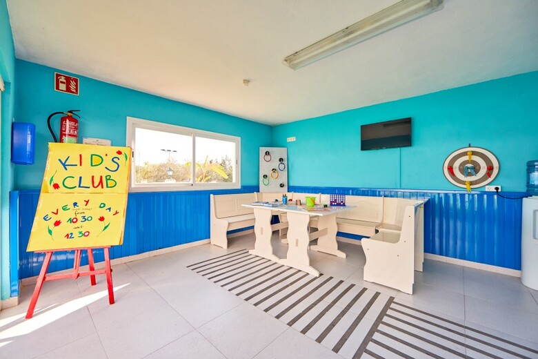 Apartamentos Holiday Center