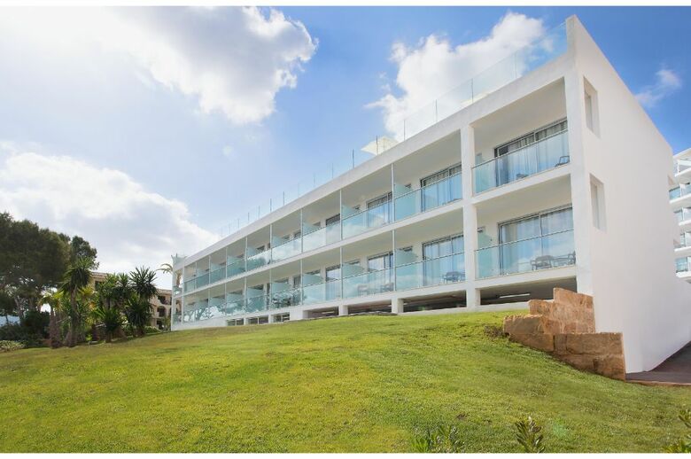 Reverence Life Hotel - Adults Only