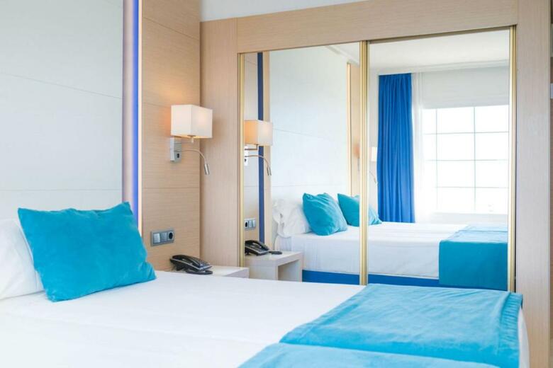 Hotel Agua Beach