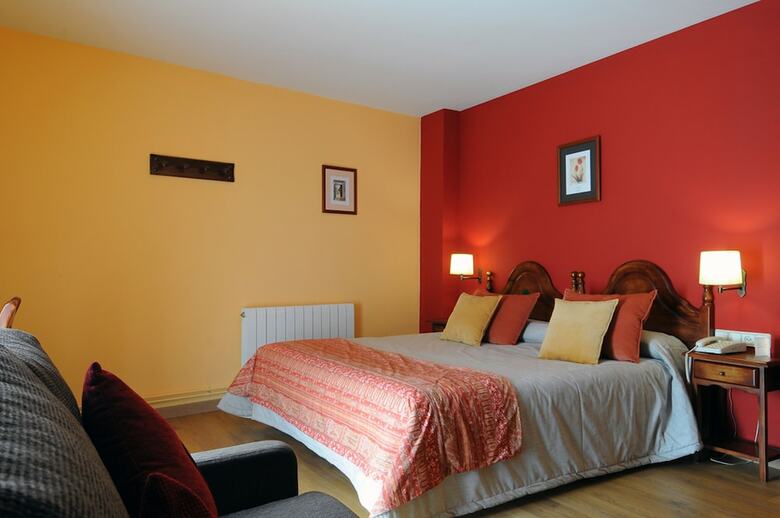 Hotel Husa Eth Pomer
