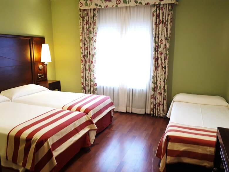 Hotel Husa Urogallo