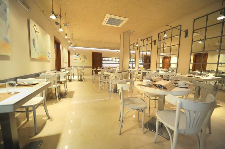Hotel Pamplona Plaza