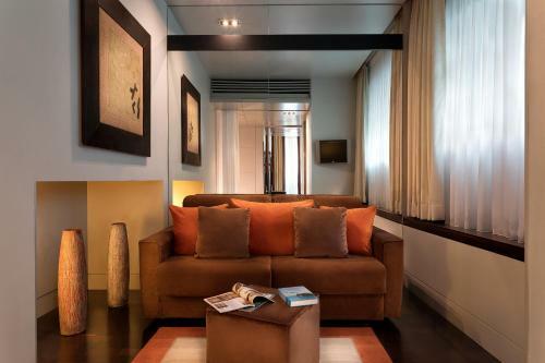Hotel The Gray