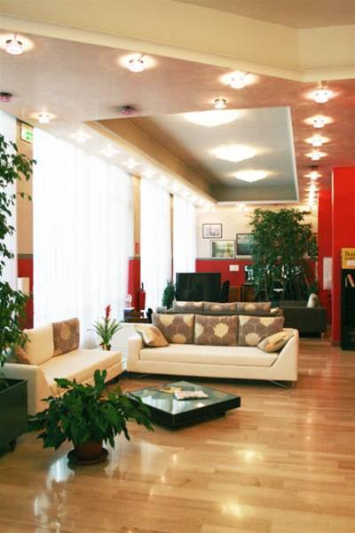 Santin Hotel