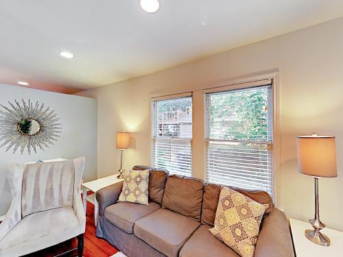 Bouldin Home 514