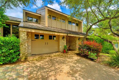 Hill Country Villa