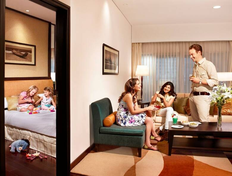 Hotel Somerset Greenways