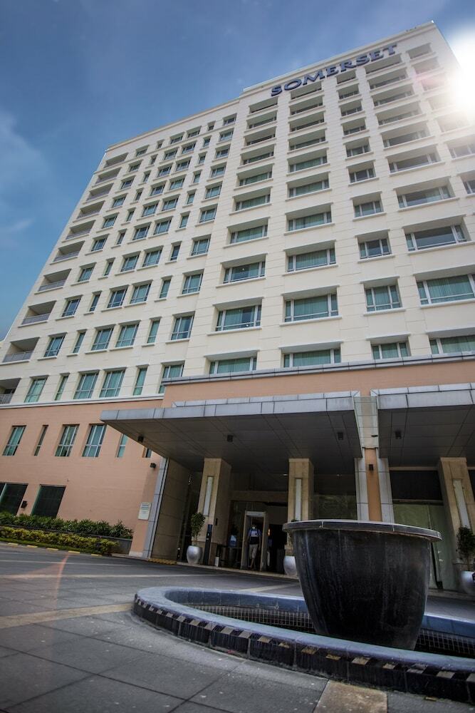 Hotel Somerset Greenways