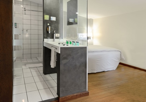 Lp Columbus Hotel