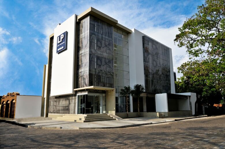 Hotel Lp Santa Cruz