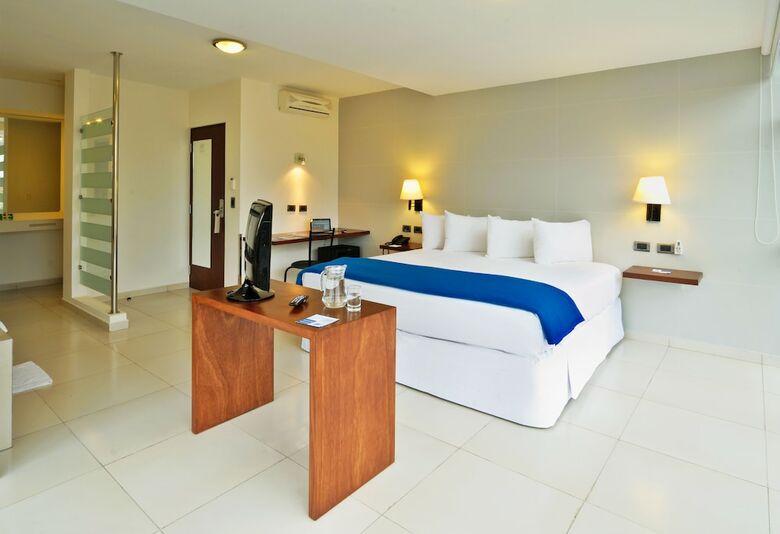 Hotel Lp Santa Cruz