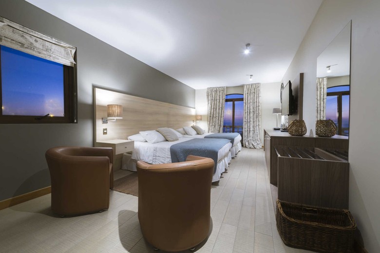 Hotel Campanario Del Mar