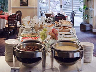 Villa Morra Suites Hotel