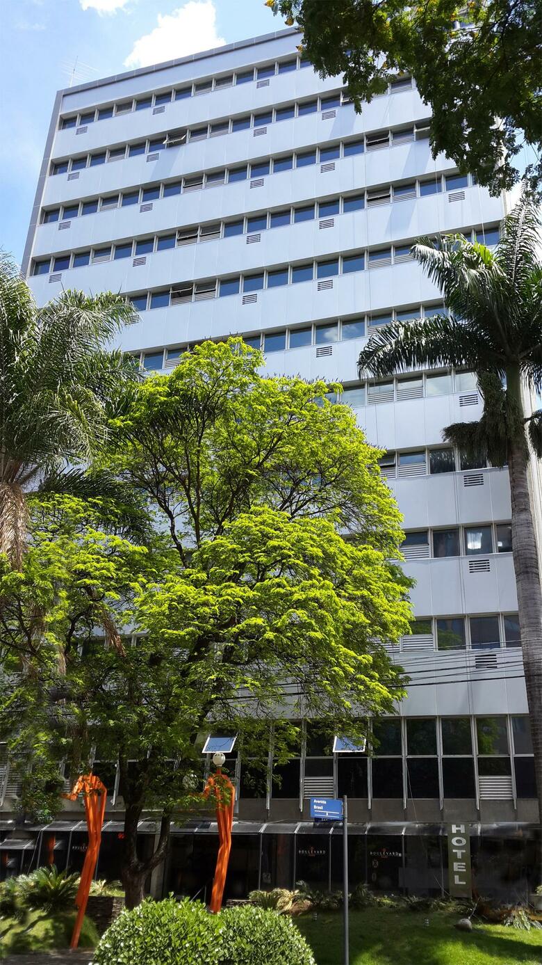 Boulevard Park Hotel