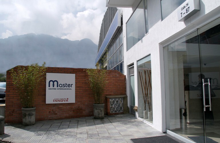 Hotel Innova Centro Internacional