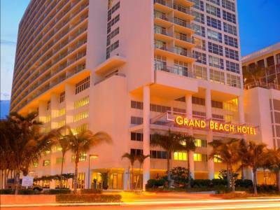 Grand Beach Hotel