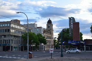Holiday Inn Express Hotel & Suites Lethbridge