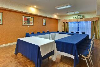 Holiday Inn Express Hotel & Suites Lethbridge