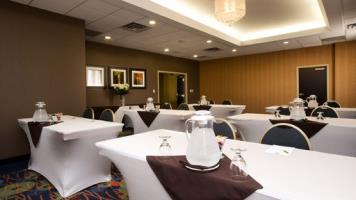 Hotel Holiday Inn Select Mississauga