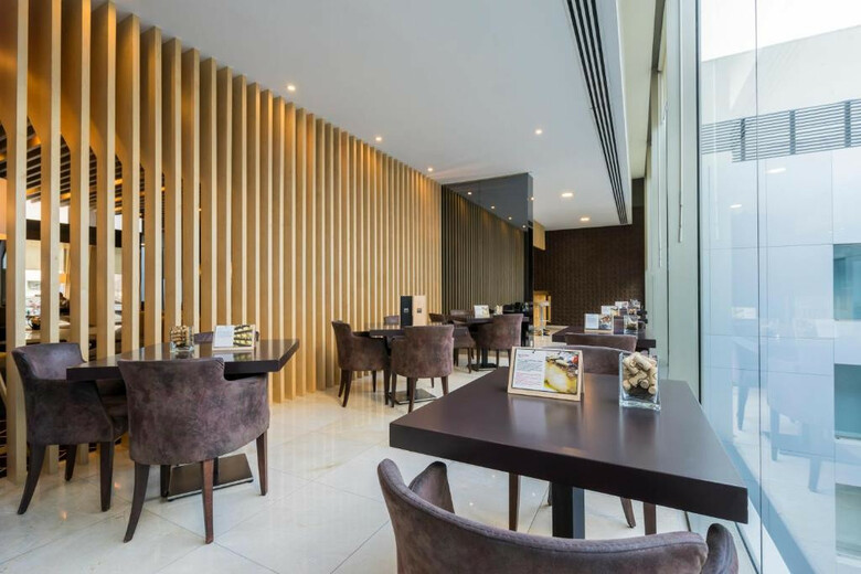 Hotel Hf F�nix Urban