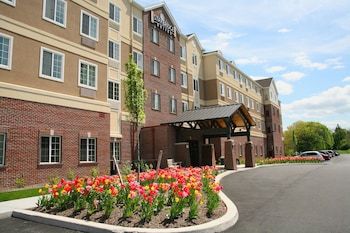 Hotel Staybridge Suites Rochester University
