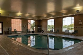 Hotel Staybridge Suites Rochester University