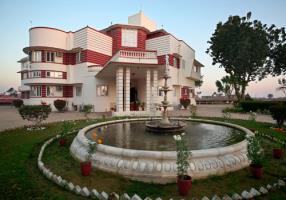 Hotel Karni Bhawan Palace