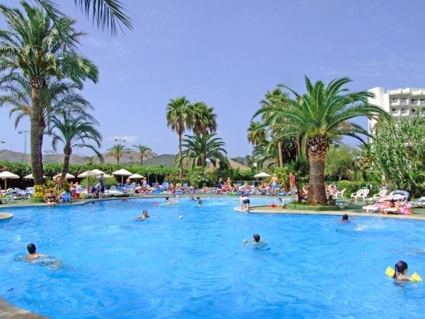 Hotel Eix Lagotel