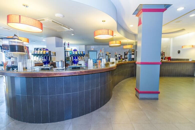 Hotel Eix Lagotel