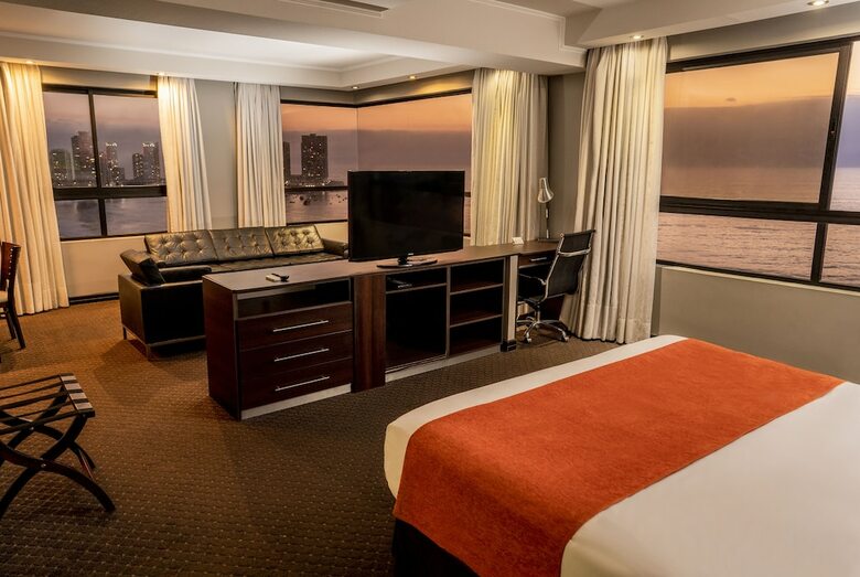 Hotel Spark Iquique