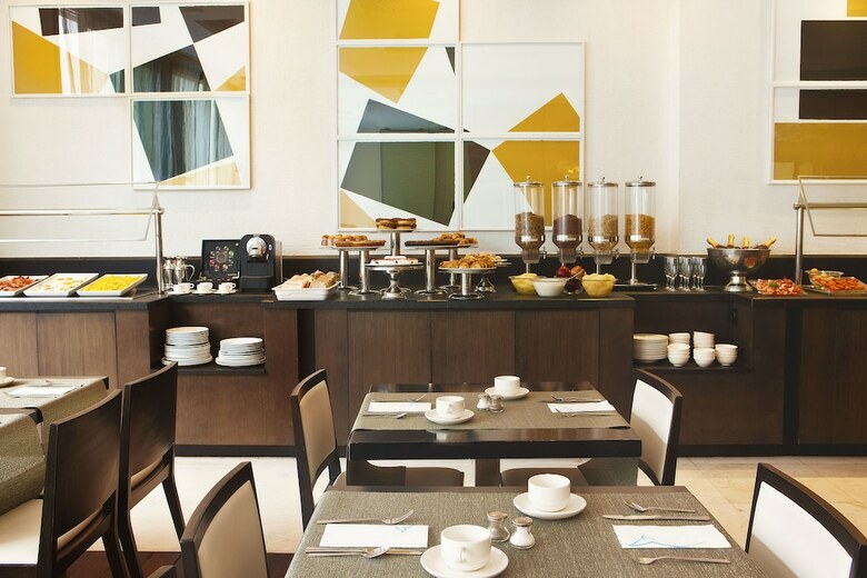 Hotel Grupotel Gran Via 678