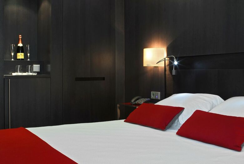 Hotel Grupotel Gran Via 678
