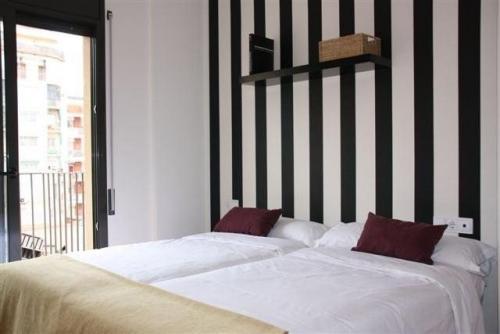 Hotel Apartments In Barcelona Enten�a