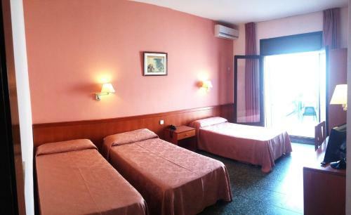 Hotel Cuatro Naciones
