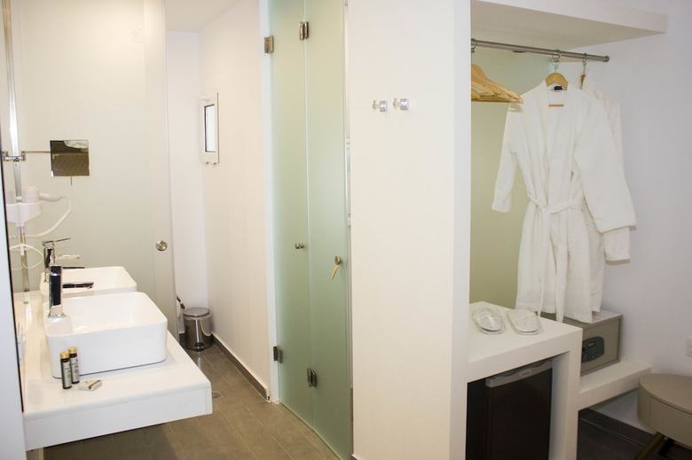 Hotel Carolina