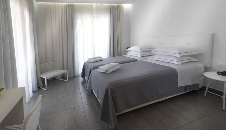 Hotel Carolina
