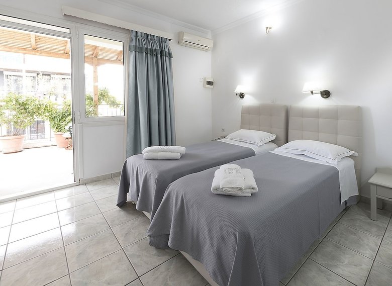 Hotel Carolina