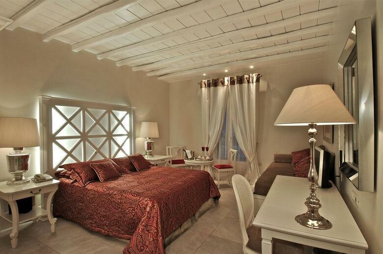 La Residence Mykonos Hotel Suites