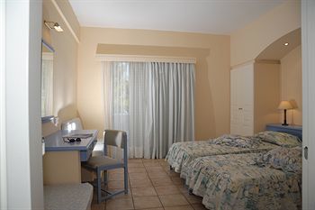 Holidays In Evia Beach Hotel