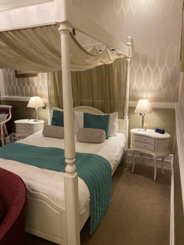 Langtry Manor Hotel