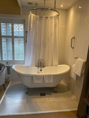 Langtry Manor Hotel